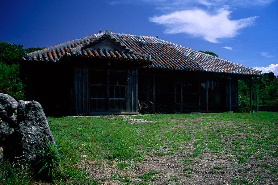 at Taketomi, Okinawa on 11/Sep/1998 - 02 沖縄 竹富