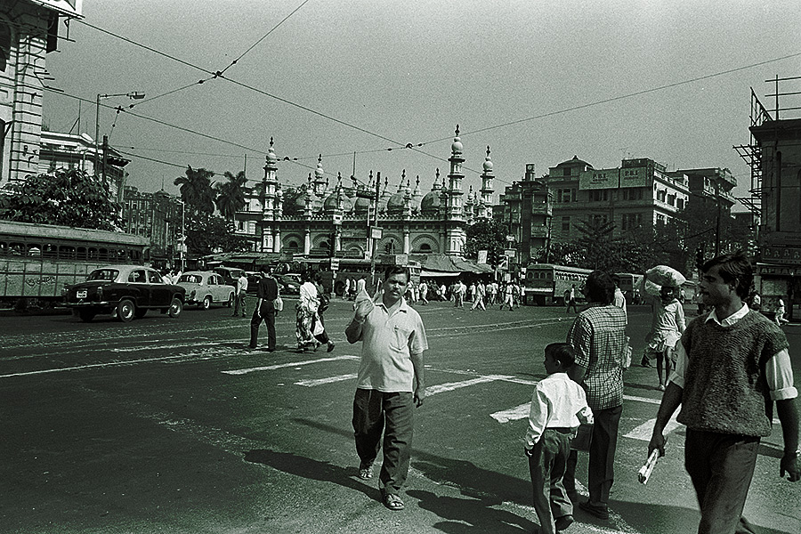 at Calcutta (Kolkata), India on 12/Nov/1999